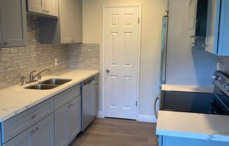 1 bed, 1 bath, $1,695, Unit # #C