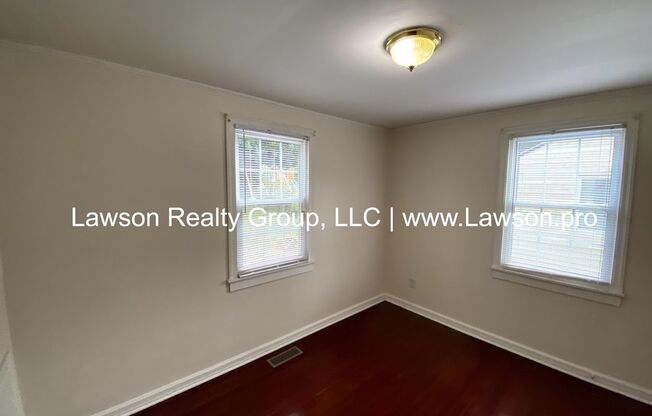 2 beds, 1 bath, $1,095