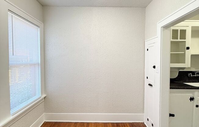 Studio, 1 bath, $935, Unit B2606