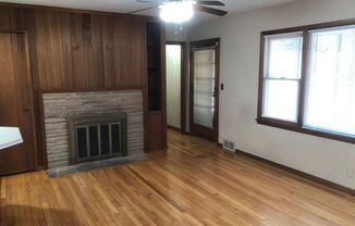 2 beds, 1 bath, $1,345