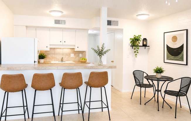 Welcome to 12 Palms — Where Comfort Meets Convenience in the Heart of Phoenix
