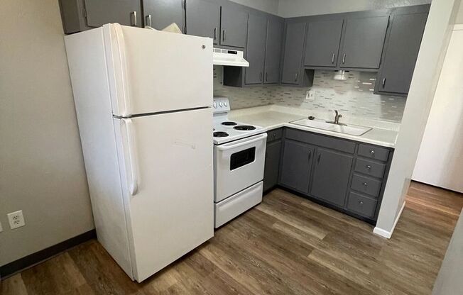 1 bed, 1 bath, $845, Unit # 1