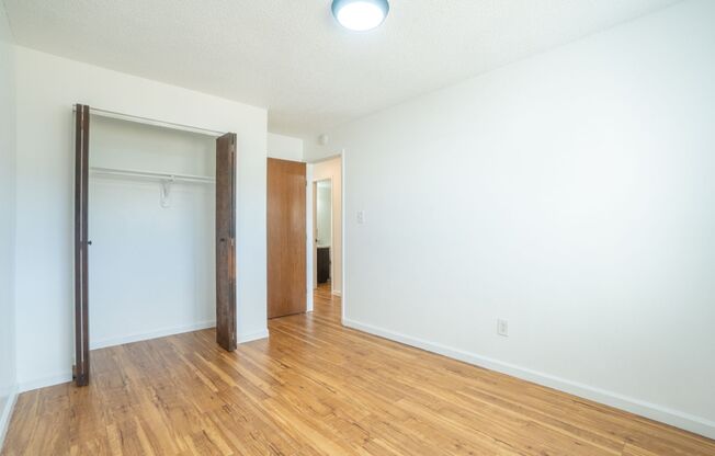 2 beds, 1 bath, 715 sqft, $950, Unit F304