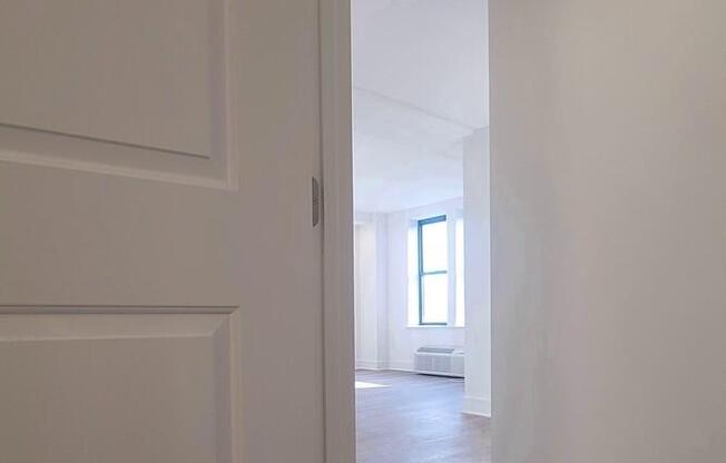 2 beds, 2 baths, $7,850, Unit 12B