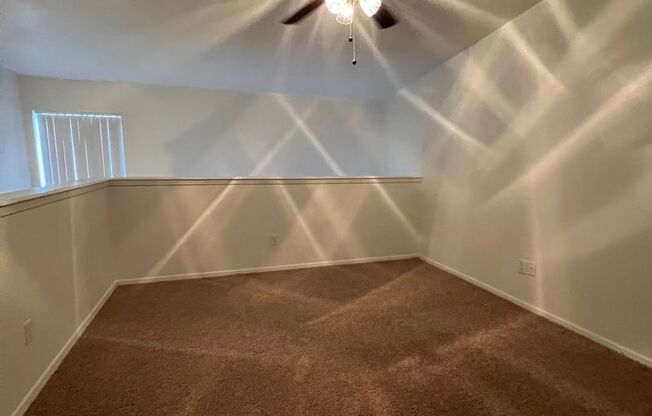 1 bed, 1.5 baths, 714 sqft, $930, Unit 03-017