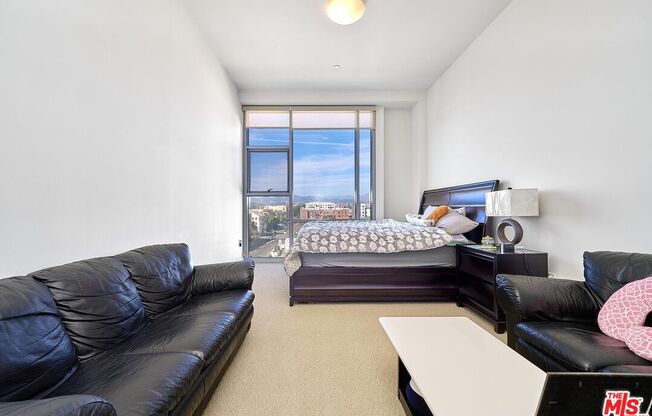 2 beds, 2 baths, 1,690 sqft, $3,800, Unit 405