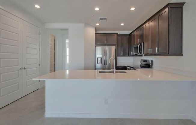 Brand New Luxurious Townhome in Warner Meadow