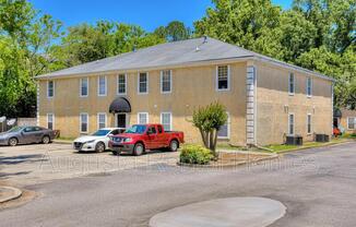 940 STEVENS CRK RD