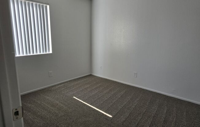 2 beds, 2 baths, 900 sqft, $1,300, Unit 2062