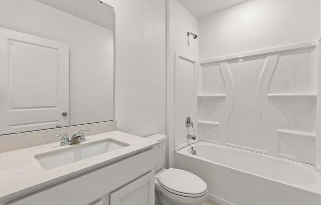 3 beds, 2 baths, 1,555 sqft, $2,350