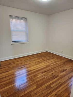 2 beds, 1 bath, 800 sqft, $2,350