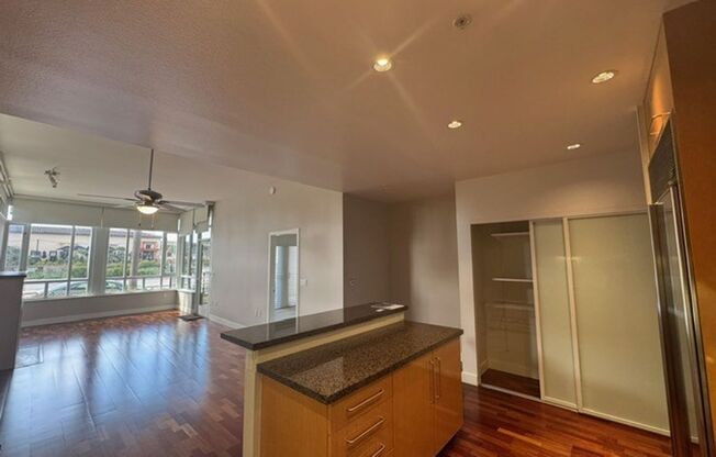 Exceptional Marina District Corner Condo– 1 Bed/1.5 Bath