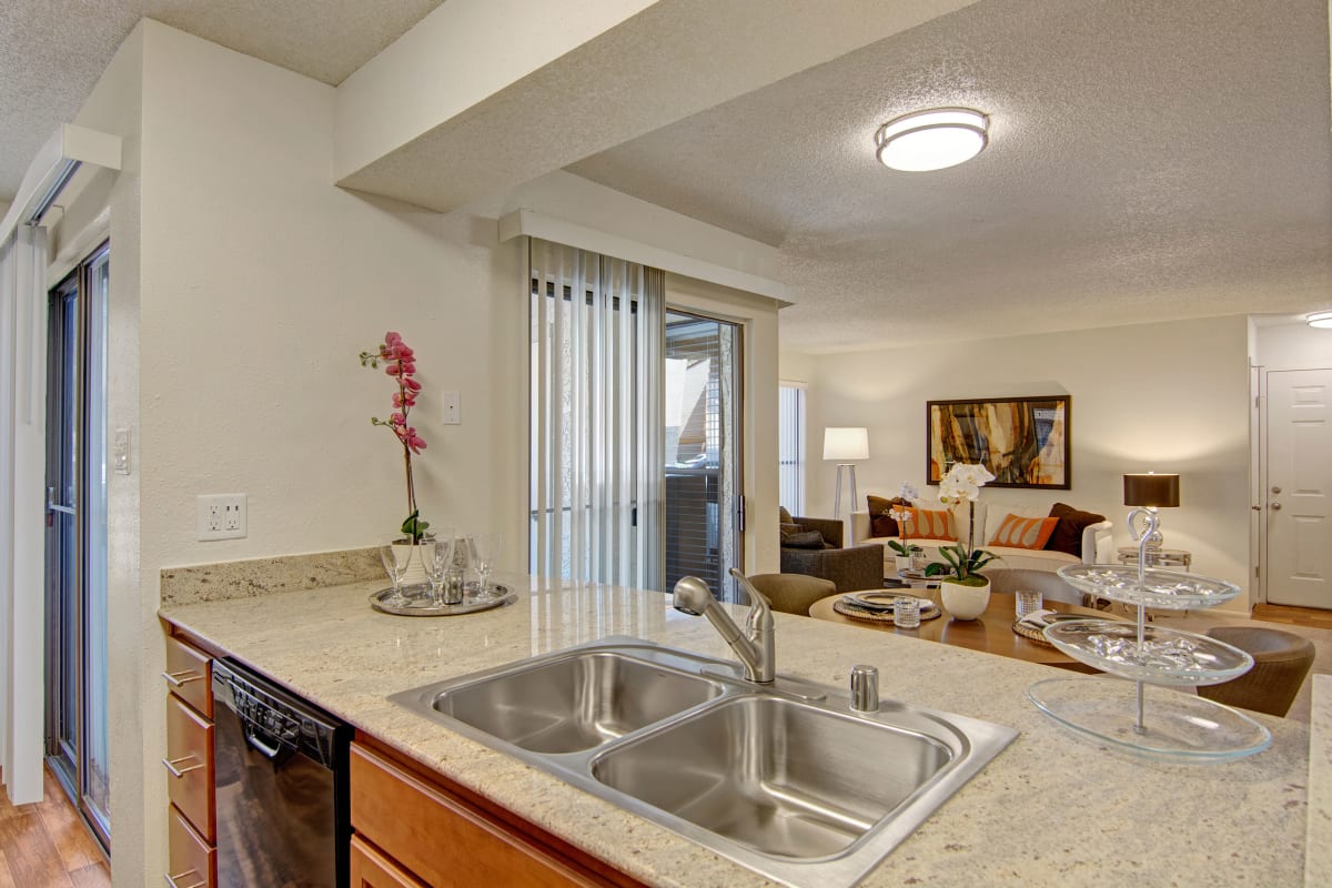 Welcome to Motif Apartment Homes