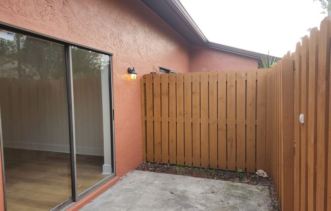 2 beds, 2 baths, $1,600