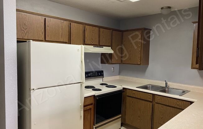 1 bed, 1.5 baths, $1,000