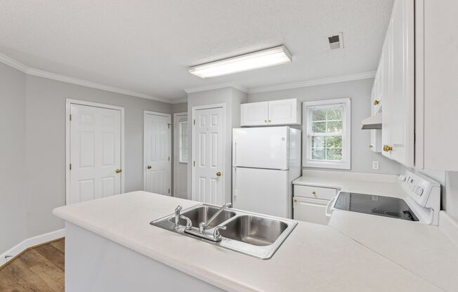 2 beds, 2.5 baths, $1,350, Unit 27 Whitfield Way