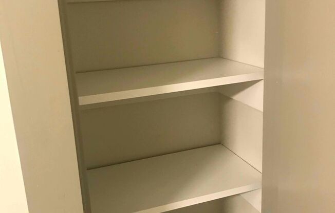 1 bed, 1 bath, 615 sqft, $1,595, Unit 3250-315