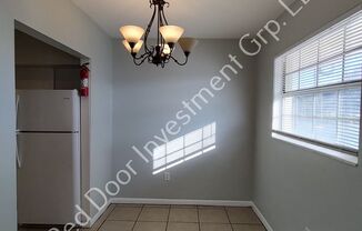 2 beds, 1 bath, $1,095, Unit 2