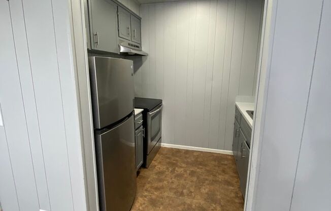 1 bed, 1 bath, 700 sqft, $685, Unit H