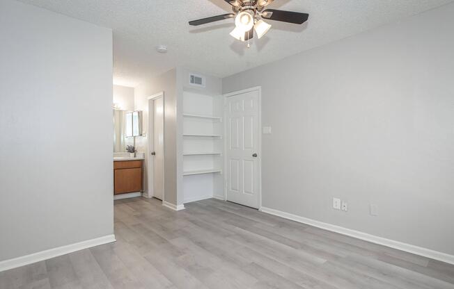 2 beds, 2 baths, 909 sqft, $1,119