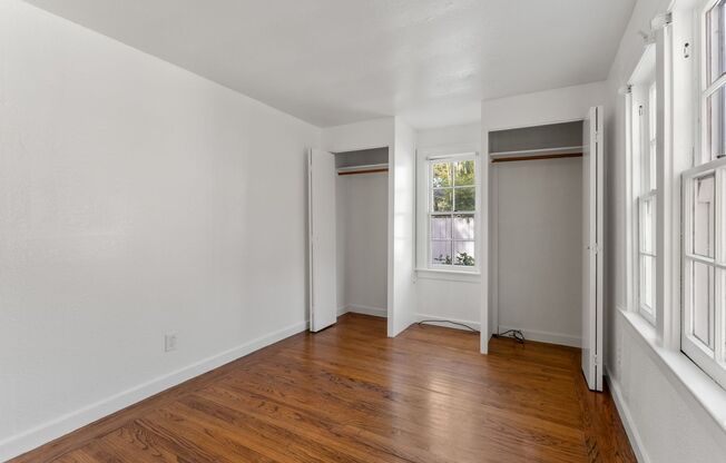 Studio, 1 bath, 400 sqft, $2,250, Unit 11