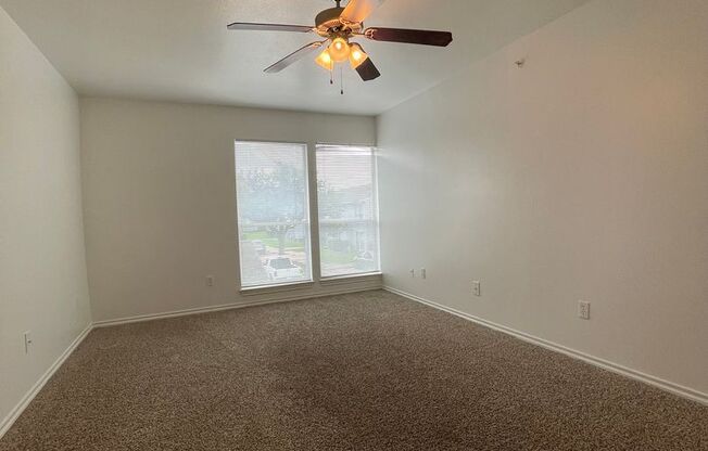 1 bed, 1 bath, 710 sqft, $1,025, Unit 253