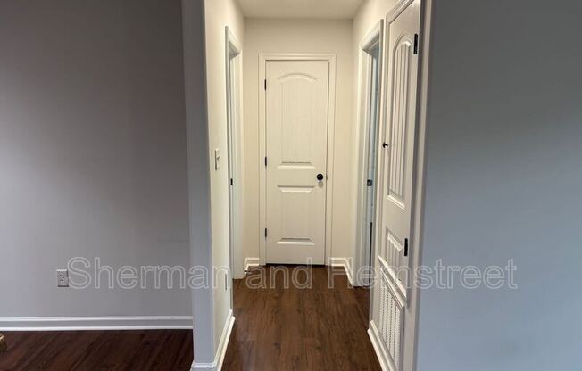 3600 LONDON CT