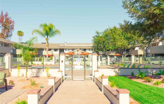 Poolside Landscape at Balboa Apartments, Sunnyvale, California