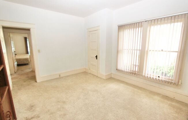 Sanford - 3 Bedrooms, 1.5 Bathrooms - $1,720.00