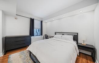 1 bed, 1 bath, 440 sqft, $4,200, Unit 1412
