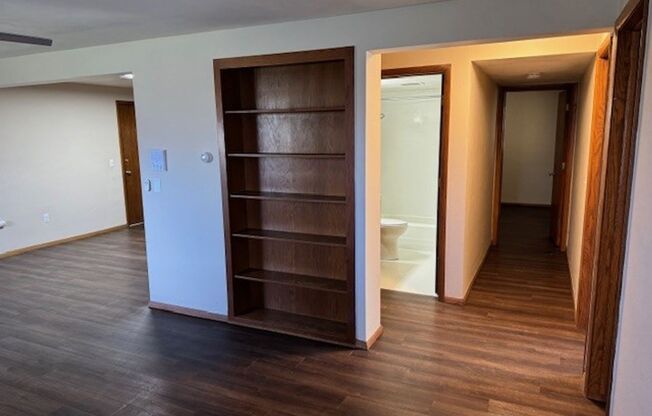 3 beds, 2 baths, 1,200 sqft, $2,350, Unit 5