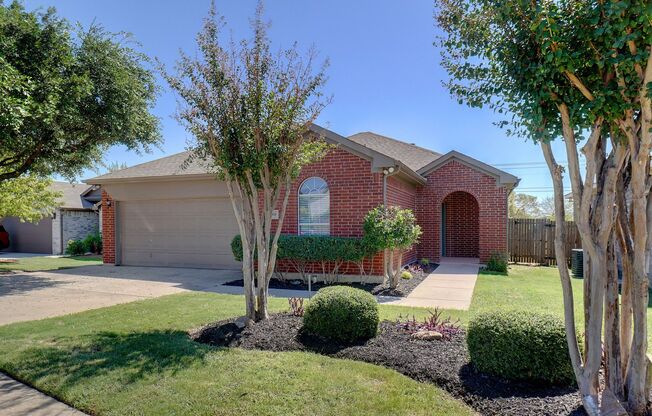 Beautiful Newly Remodeled Home in Eagle Mountain ISD!