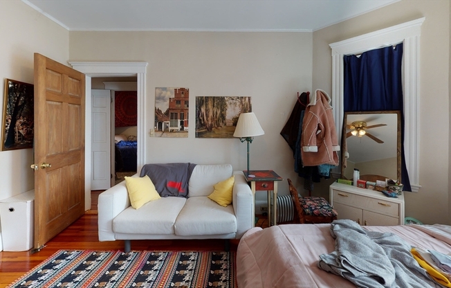 8 Olmstead St.