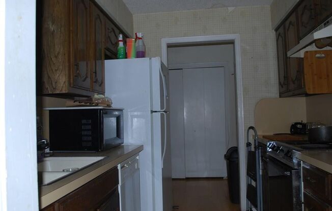 2 beds, 2 baths, $1,795