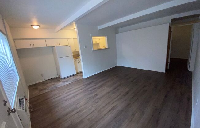 1 bed, 1 bath, 600 sqft, $1,095, Unit 06