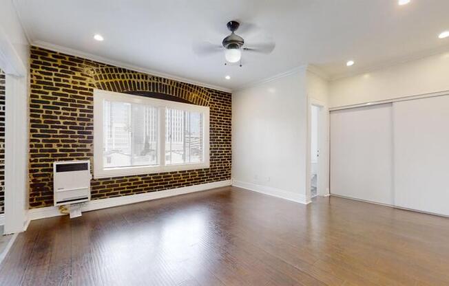 738 S. New Hampshire - 503