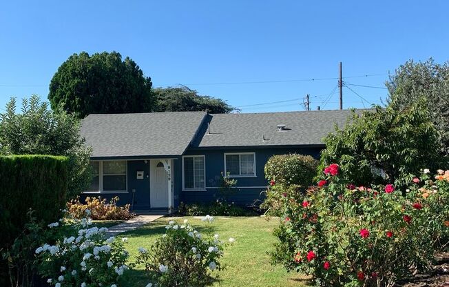 Available NOW for Lease! 3BR/2BA Located in the heart of North Hills