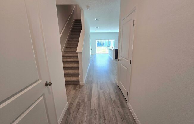 Deland - 3 Bedroom, 3 Bathroom - $1,895.00
