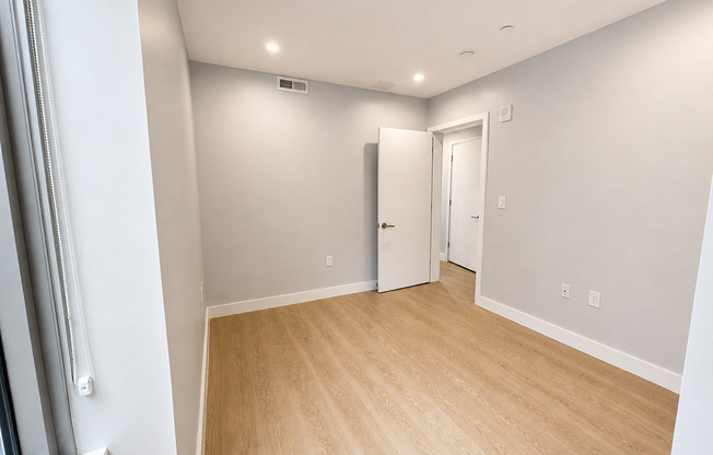 2 beds, 2 baths, 867 sqft, $3,995, Unit 301