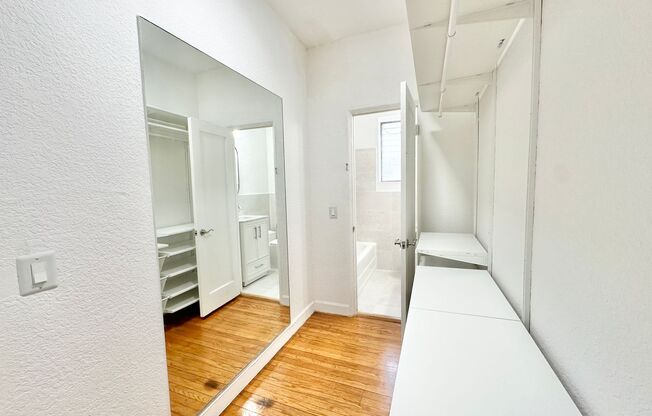 Studio, 1 bath, $1,750, Unit Unit 4