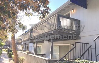 Very nice upper unit 2 Bd/1 Ba, 1039sf condo in San Ramon for lease!