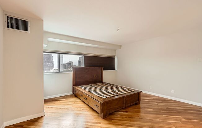 1 bedroom with 1 bath Downtown Denver