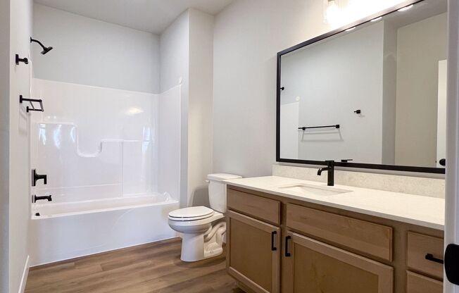 2 beds, 2 baths, 1,003 sqft, $2,400, Unit SC 1408-214