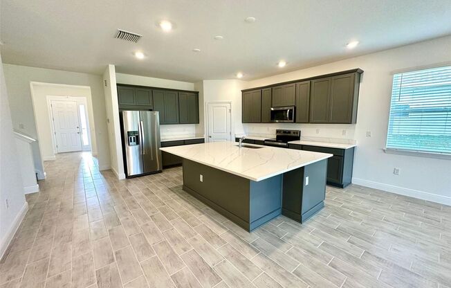 BRAND NEW HOUSE IN CLERMONT