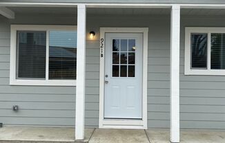 2 beds, 1 bath, $2,050