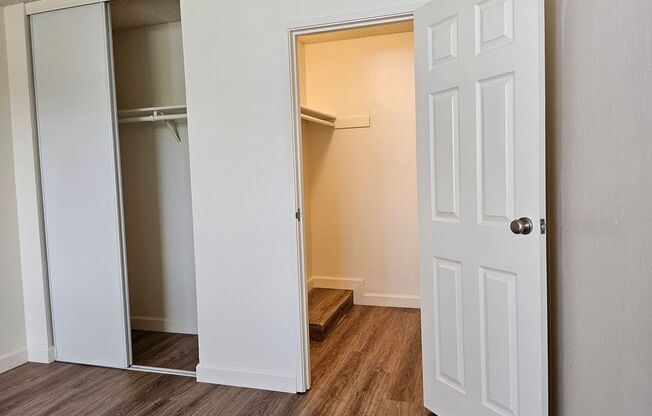 2 beds, 1.5 baths, 1,004 sqft, $2,640, Unit 82