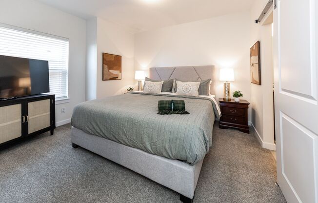 2 beds, 2 baths, 855 sqft, $2,195, Unit 5641 #203 Silverstone