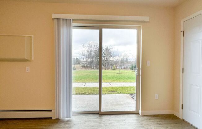 3 beds, 2 baths, 1,052 sqft, $1,385, Unit FL 5859-20