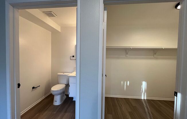 2 beds, 1.5 baths, 1,150 sqft, $1,998, Unit 305