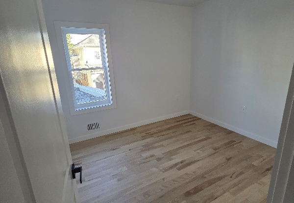 15 VOORHEES ST